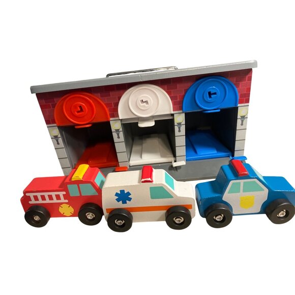 Melissa & Doug Keys & Cars Wooden Rescue Garage Toy For Ages 3+ - Picture 8 of 16